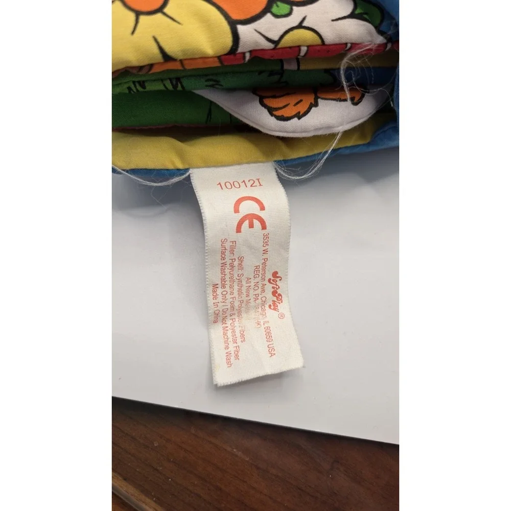 Vintage 1999 Sesame Street Elmo Peek A Boo Soft Cloth Activity Baby Book Toy